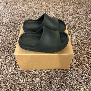 Adidas Yeezy Slides TD